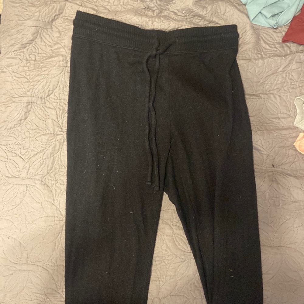 black super thin sweatpants. soooo comfy.